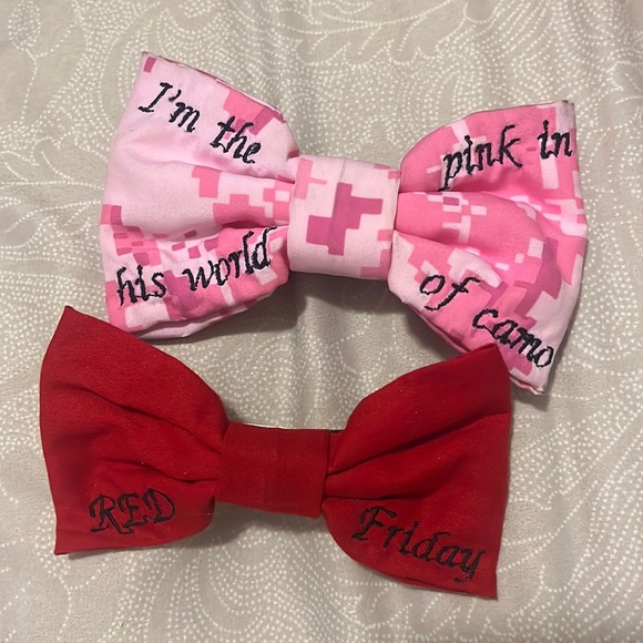 Accessories - 2 Military Bows